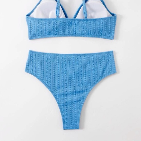 Plain Ring Linked Bikini Swimsuit 2 Piece Set - Picture 2 of 4